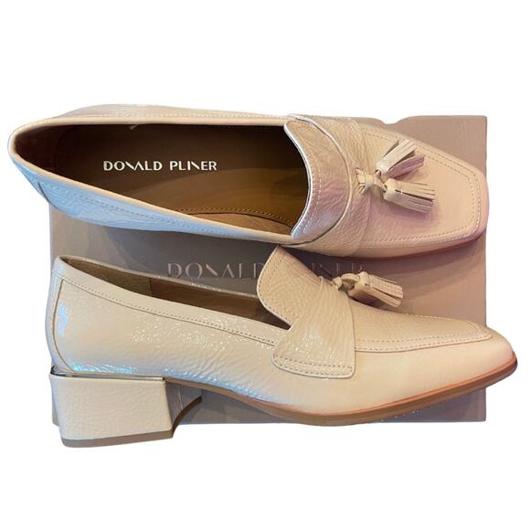 NIB Donald Pliner crinkle patent leather AVICI flat. Sz 10 (see size note below) - Picture 2 of 7